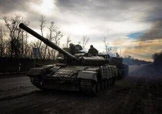 Ucraina Mosca costringe Kiev a concessioni su tempi e luogo negoziati lanalisi