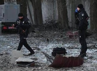 Ucraina polizia Uomo spara vicino a Kiev diversi morti
