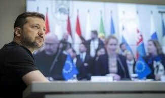 Ucraina vertice dei leader Ue a Kiev. Trump Fermate questa stupida guerra