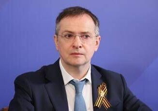 Vladimir Medinsky il falco preferito di Putin a Istanbul per colloqui con Ucraina