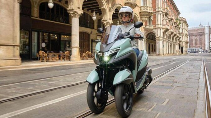Yamaha Tricity 125 2025 lo scooter urbano a tre ruote che cambia le regole 1