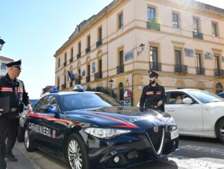 carabinieri cn auto