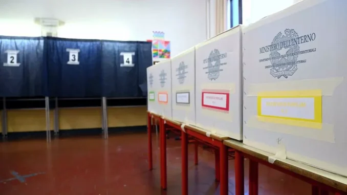 Referendum, dalle 7,00 aperti i seggi. Si vota fino alle 23,00 e domani
