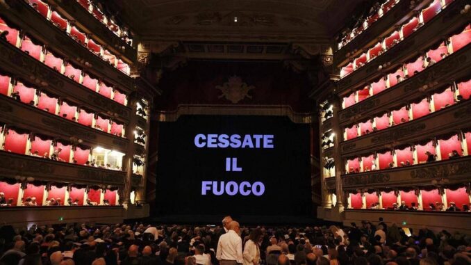 Alla Scala un appello per la pace prima del ‘Siegfried’