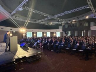 Ballare Manageritalia Siamo prima di tutto sindacato grande lavoro su territori