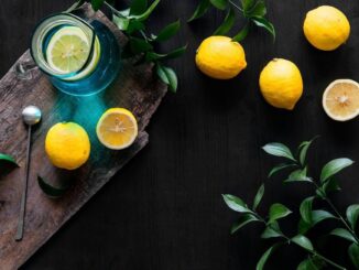 Bere acqua e limone al mattino fa bene Cosa dice lo scienziato