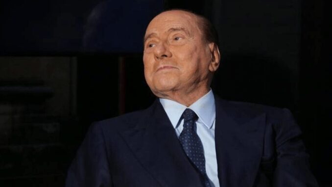 Berlusconi, stasera lo speciale: 2 anni senza Silvio, Mediaset lo ricorda così