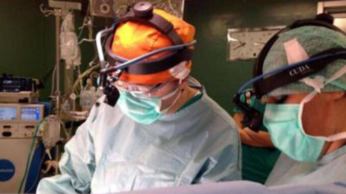 Cancro polmone, nuova strategia rende operabili casi avanzati