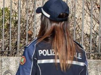 Chieti aspirante vigilessa esclusa da concorso per tatuaggi