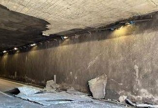 Chieti crolla pezzo controsoffitto sottopasso Tricalle. Deputata Torto Potevo morire