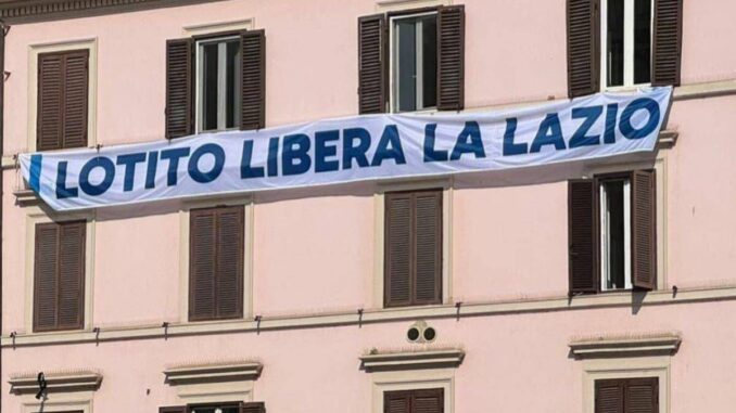 Lazio, fonti vicine a Lotito: “Striscione contro il presidente a Montecitorio? Gesto strumentale”