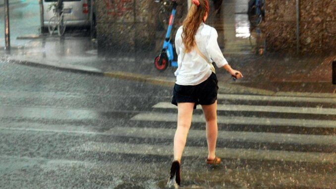 Meteo tra eventi estremi e caldo africano, le previsioni sull’Italia