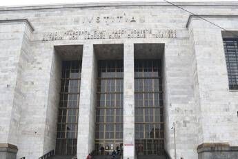 Milano, scappa con la figlia in Spagna: trovata e arrestata dopo dieci anni