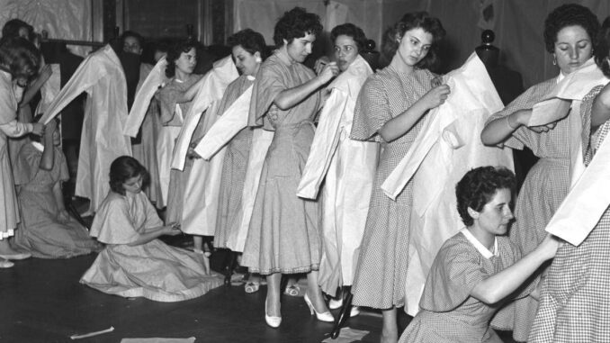 ‘Moda in Luce’, a Palazzo Pitti un viaggio alle radici del Made in Italy