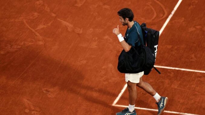 Musetti, infortunio e ritiro in semifinale Roland Garros: cosa è successo