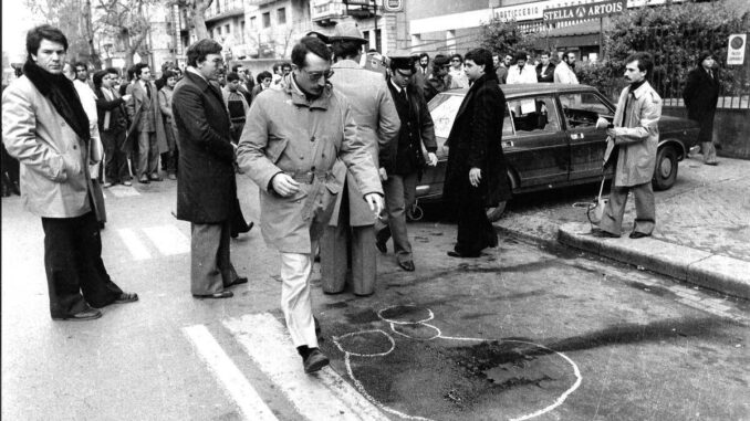 Omicidio Piersanti Mattarella, la Procura di Palermo indaga su un’impronta