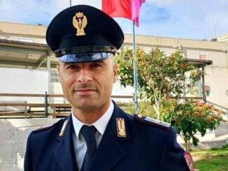Poliziotto salva ragazzo da gesto estremo Meloni Gratitudine a tutti gli eroi silenziosi in divisa