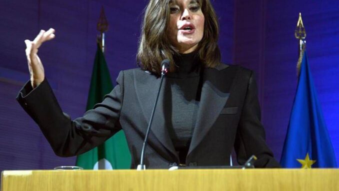 Ricerca, Bernini: “Stiamo vivendo salto quantico, tecnologia sia a servizio dell’uomo”