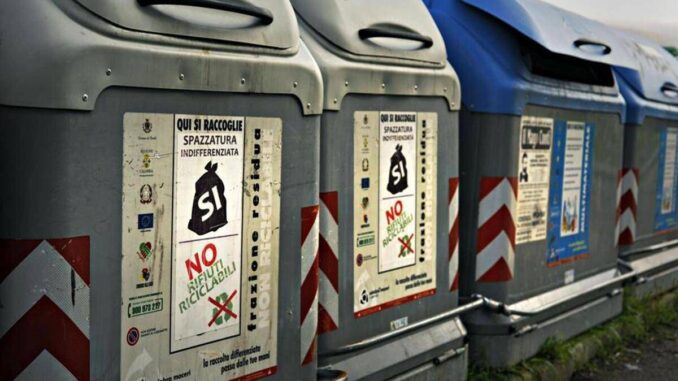 Rifiuti, Arera: in 2023 raccolta differenziata +1%, nord al top