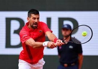 Roland Garros Djokovic passeggia contro Norrie e vola ai quarti. Ora Zverev
