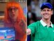 Sinner vola in finale al Roland Garros Barbieri esulta con la parrucca arancione