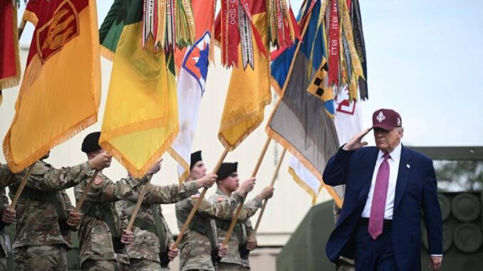 Trump manda Marines a Los Angeles contro “nemici stranieri”, California dal giudice: “Va fermato”