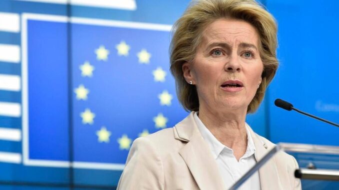 Ucraina-Russia, Von der Leyen: “Nuove sanzioni a Mosca, stretta su energia e banche”