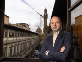Via la gru degli Uffizi parte il conto alla rovescia