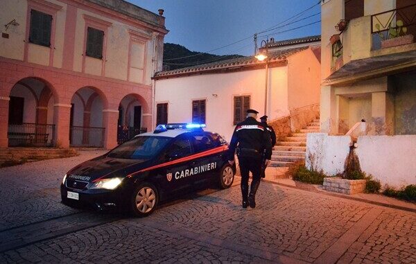 carabinieri auto notturno ridim carabinieri auto notturno